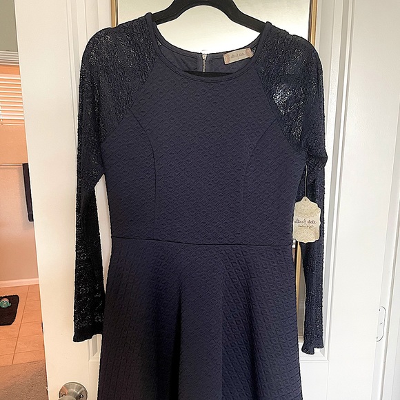 NWT Altar’d State (LG) Navy Blue Knit A-Line Fit & Flare Dress w/ Lace Sleeves - Picture 6 of 13